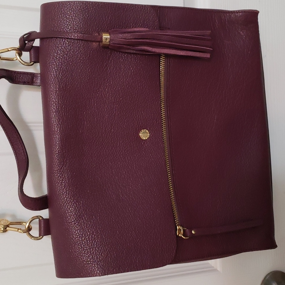 Isaac Mizrahi Pebble Leather Cross body Bag